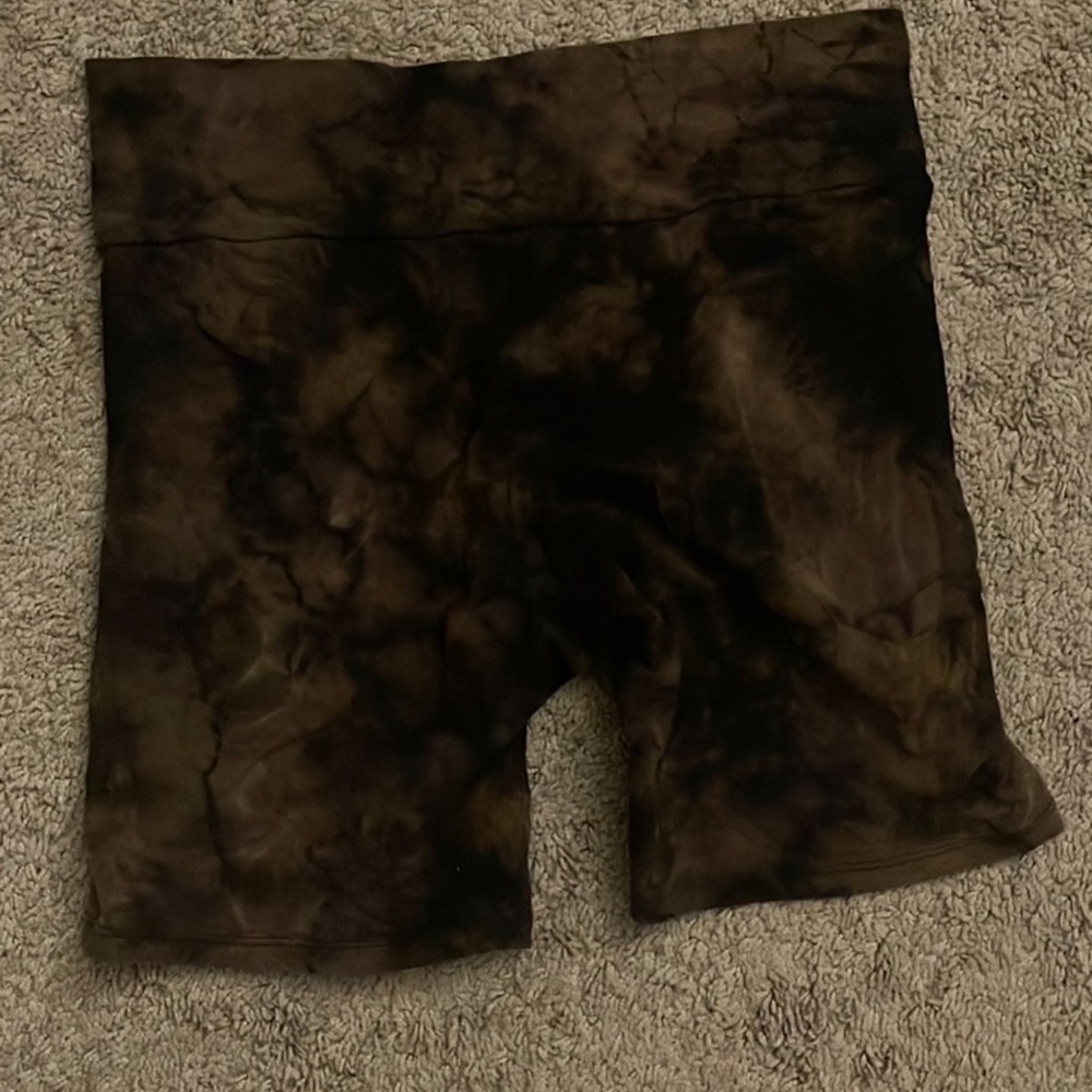 Full tilt (tillys brand) high waisted shorts